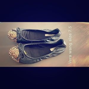 Vera wang simply Vera flats